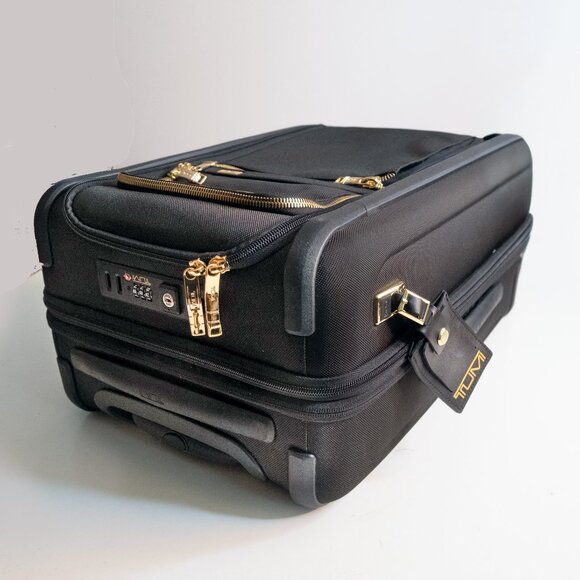 TUMI- Suitcase- Alpha International Dual Access 4 Wheeled Carry-On- Used Once! - Picture 16 of 17